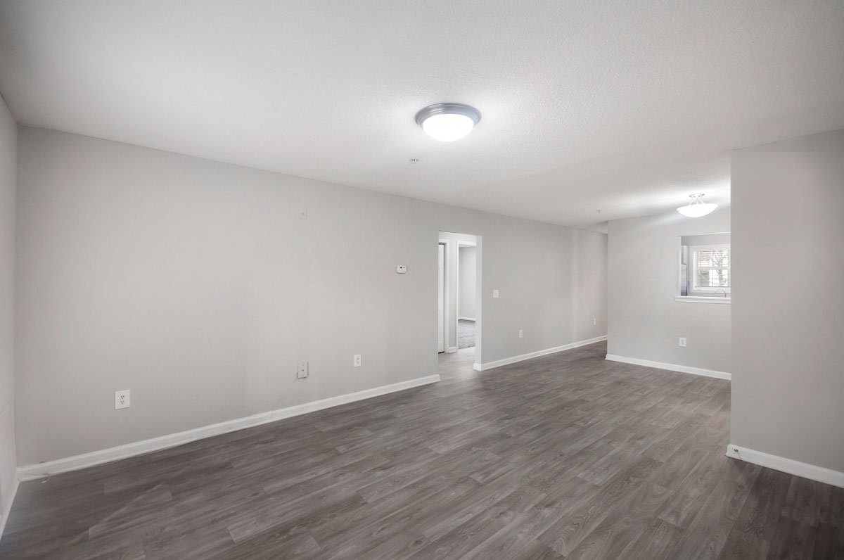 Creekside Apartments Image 10