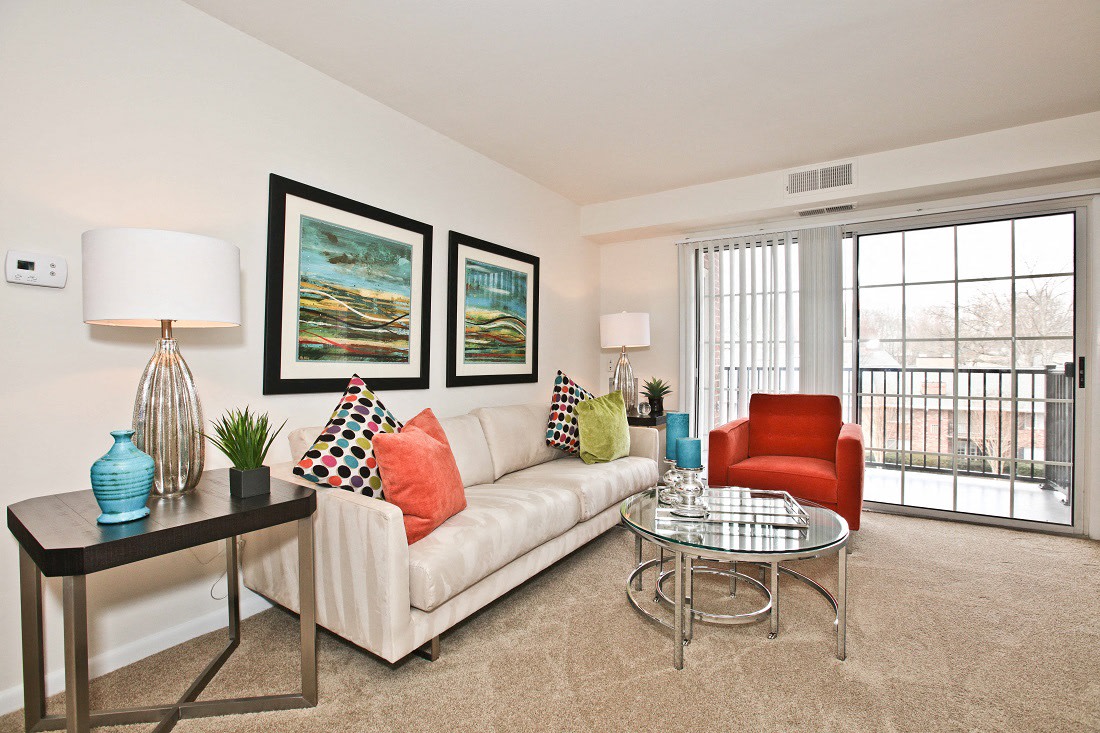 Fairfax Square Image 12