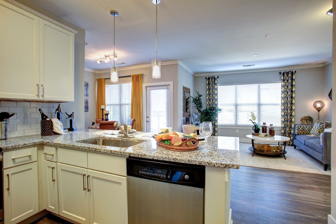 Avonlea Creekside Image 20