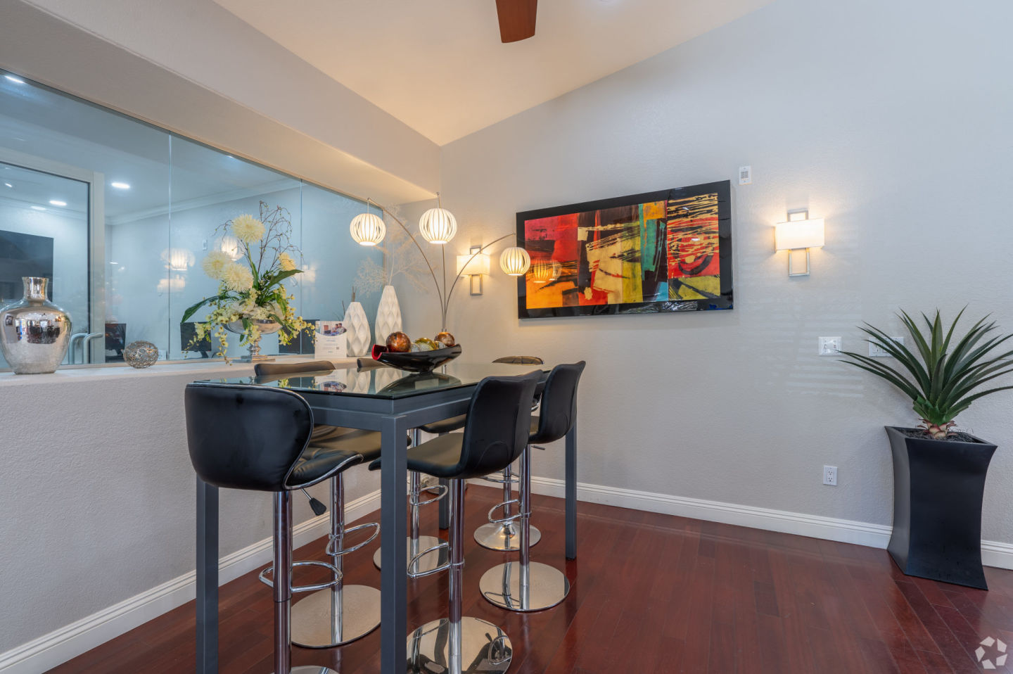 Gloria Park Villas Apartments Image 4