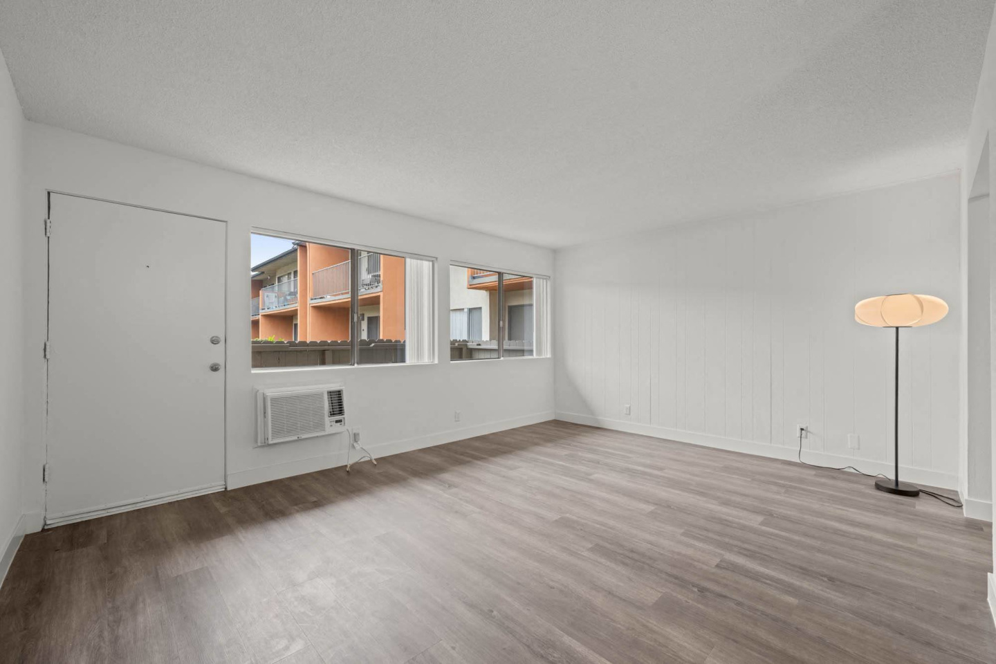 Sunset Square Image 19
