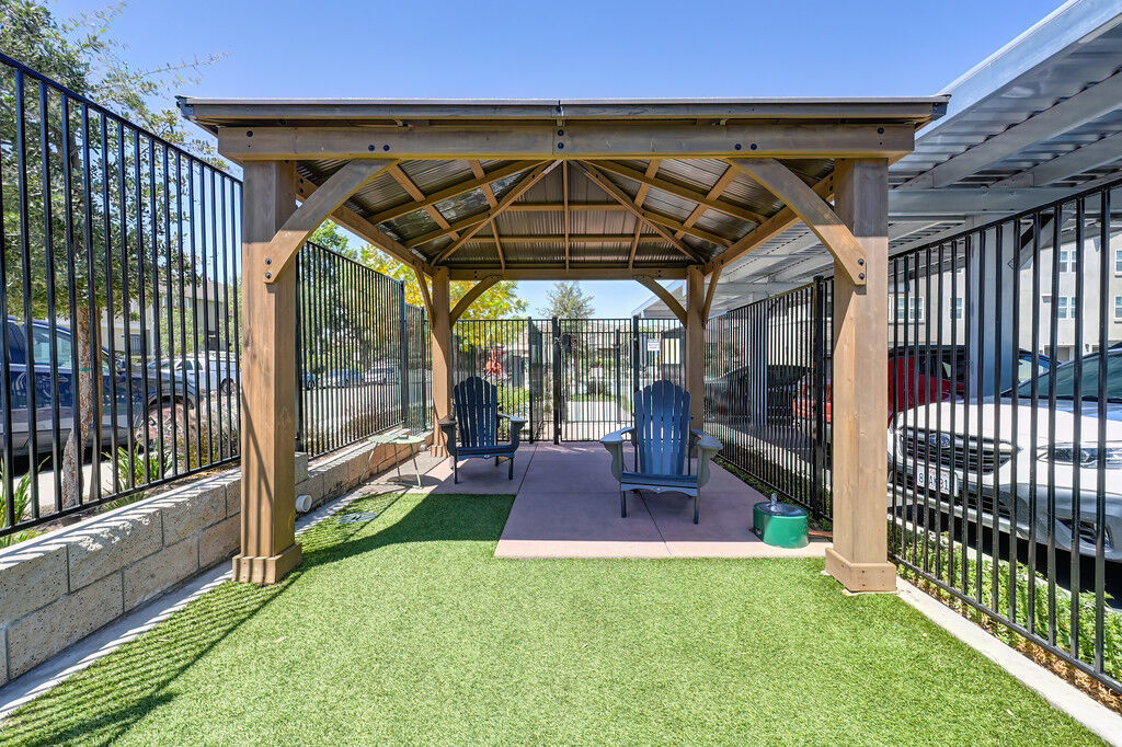Vela Apartments Image 36