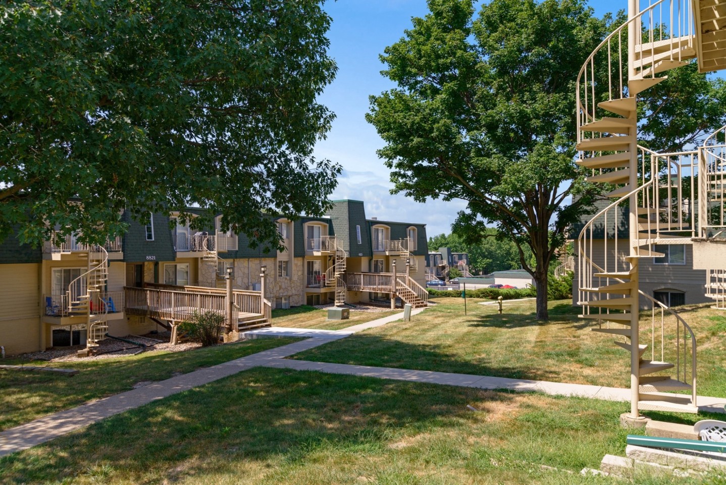 Sherwood Glen Image 7