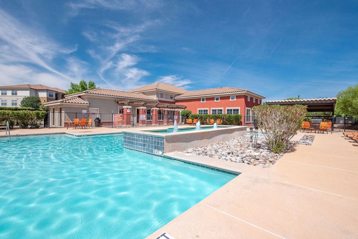 Villas at Zaragosa Image 17