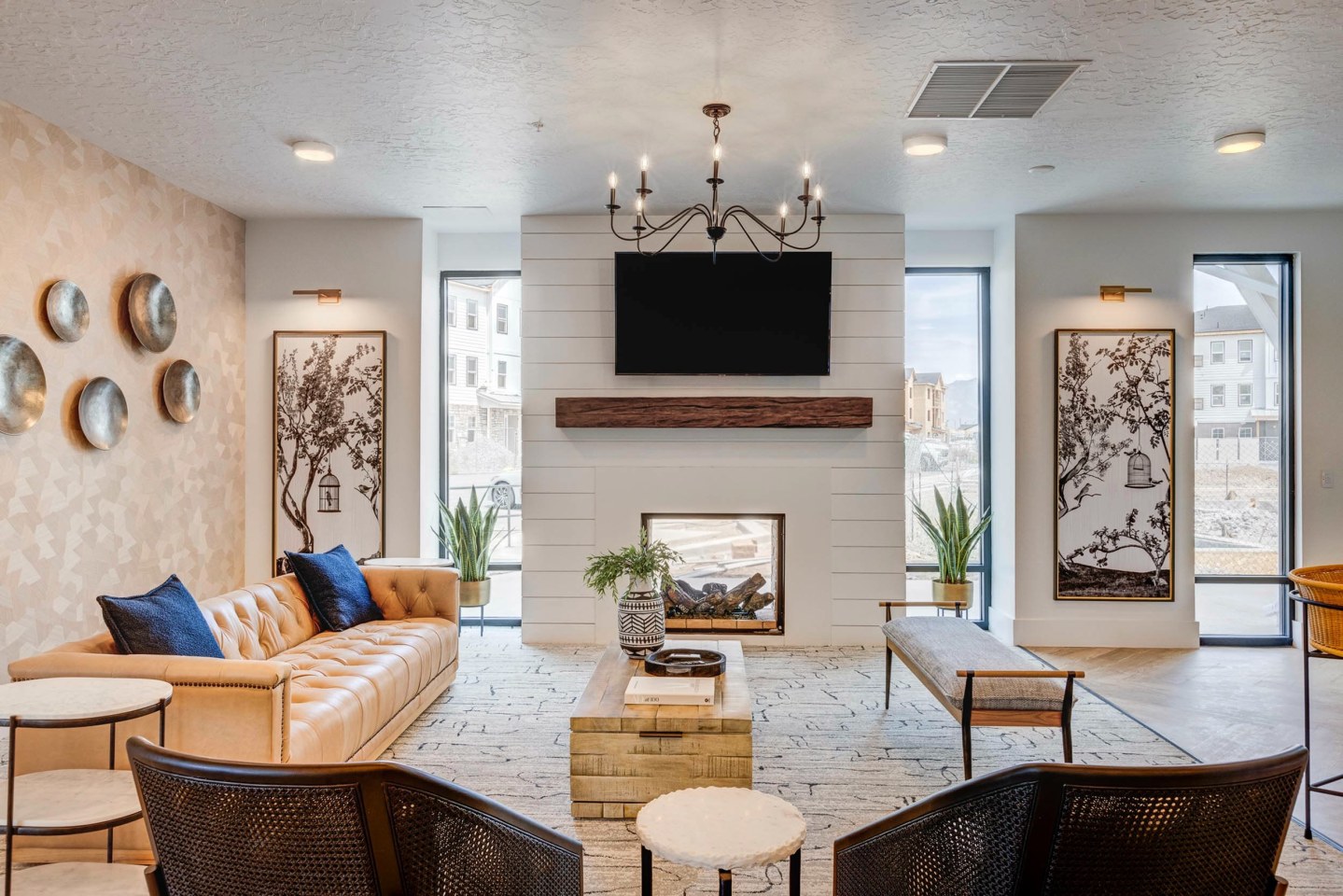 Aria Townhomes and Apartments Image 3