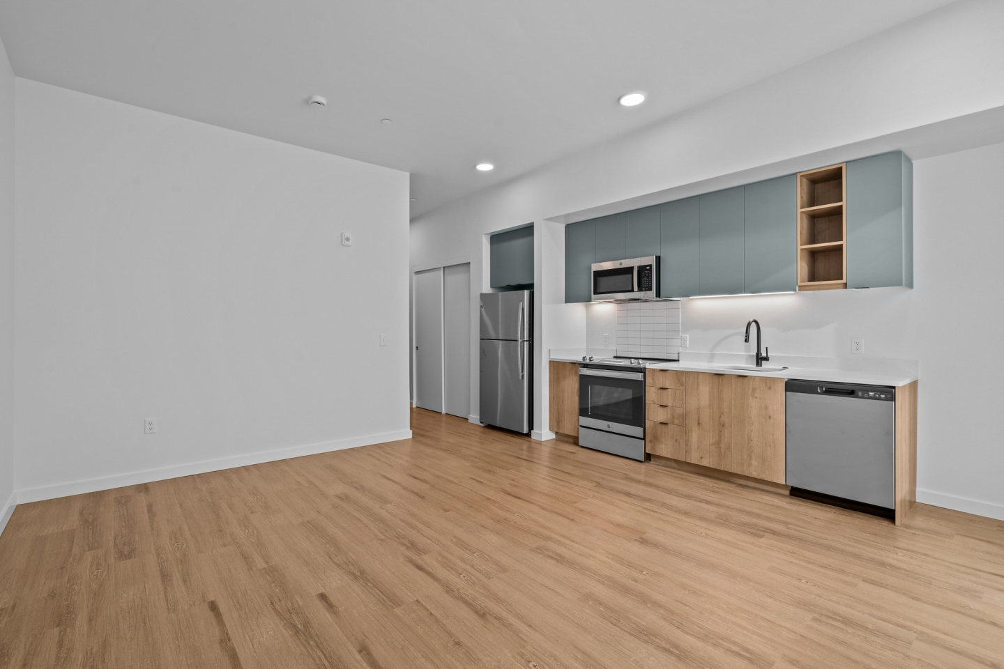 Strata Image 46