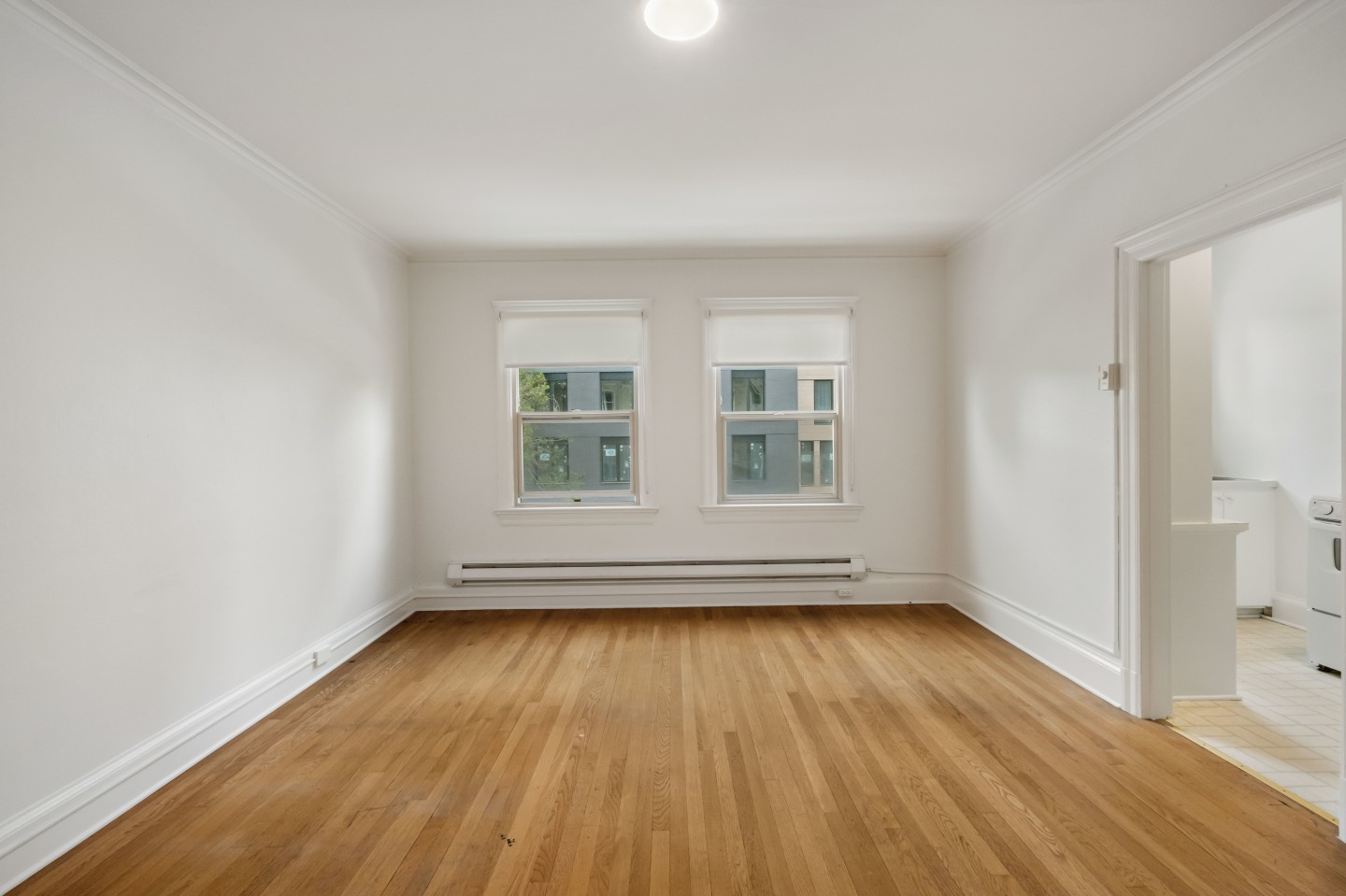 Campus Apartments Image 4