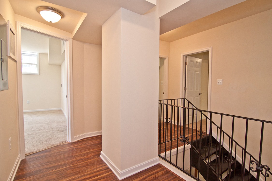 Oaklawn Terrace Image 6