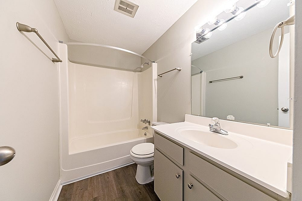 Oakdale Square Apartments Image 18