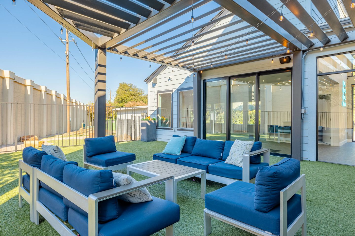 Spring Parc Apartment Homes Image 11