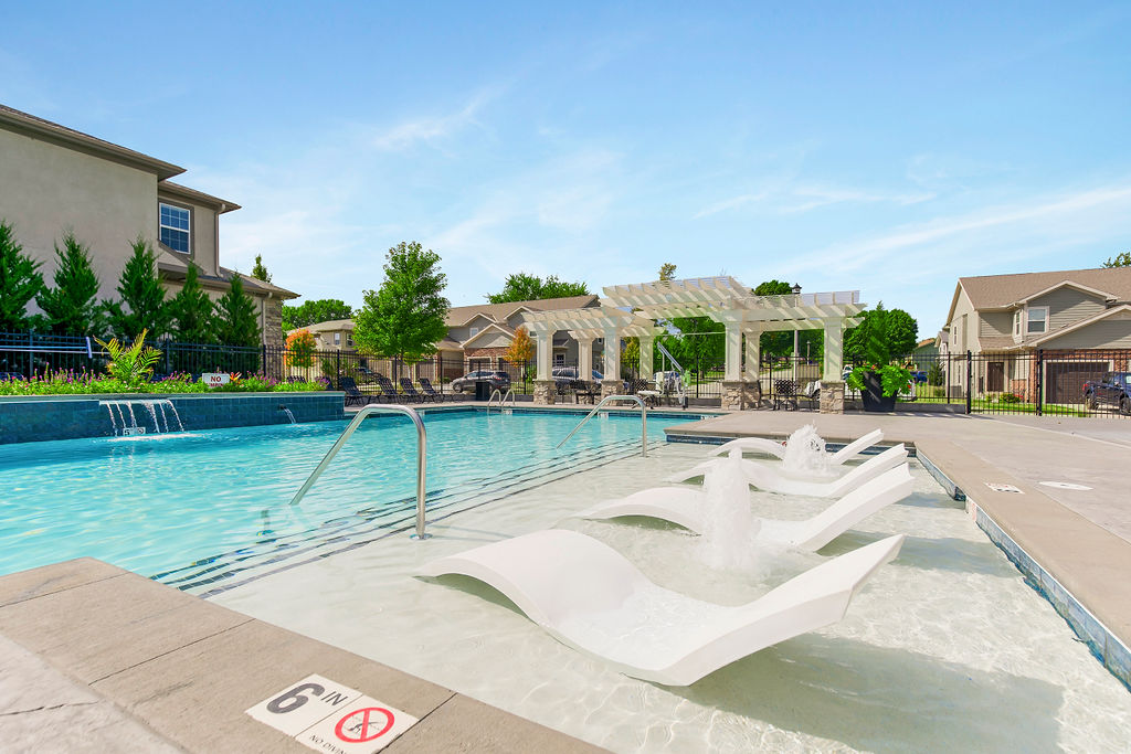 Prairie Pines Townhomes Image 38