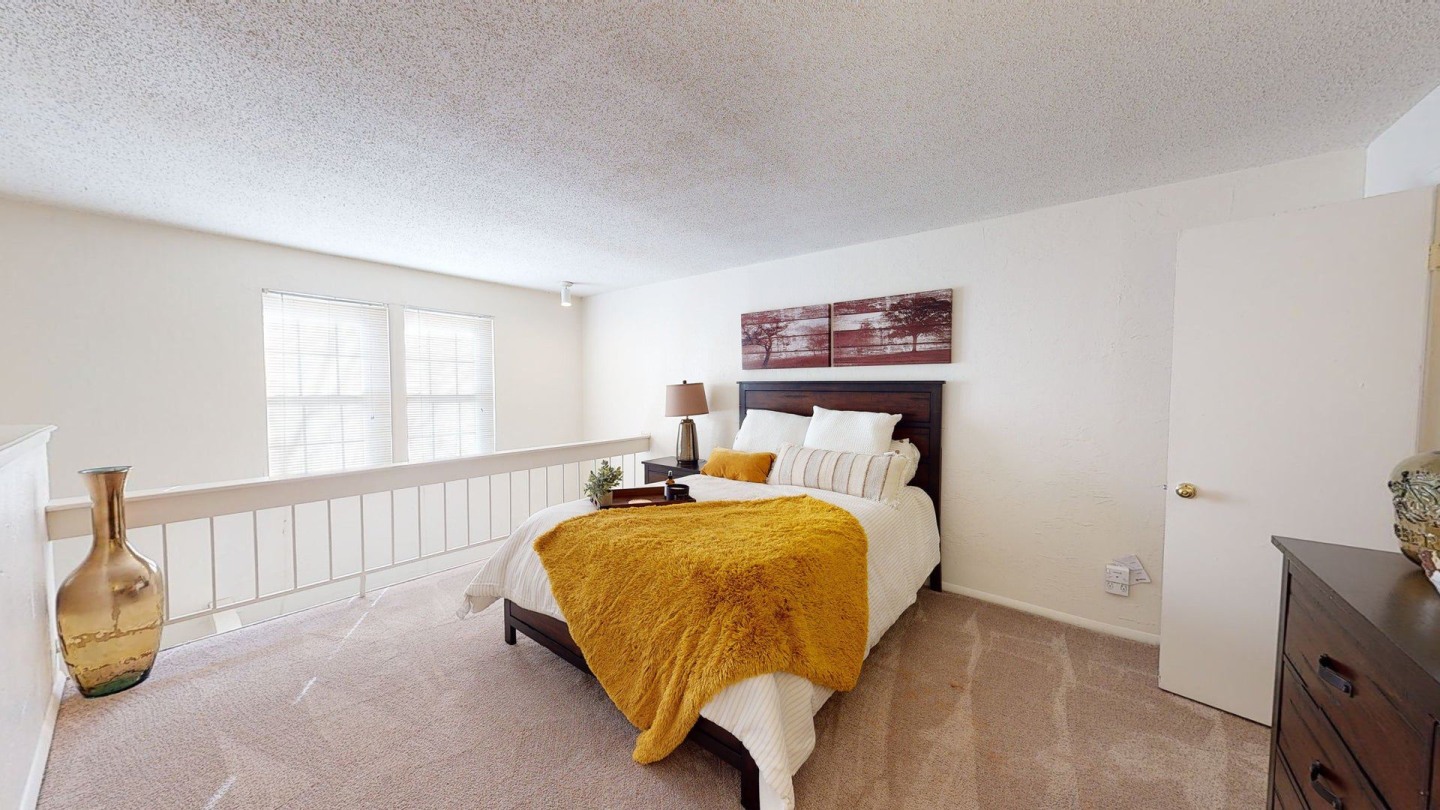 Brookwood Village Image 6