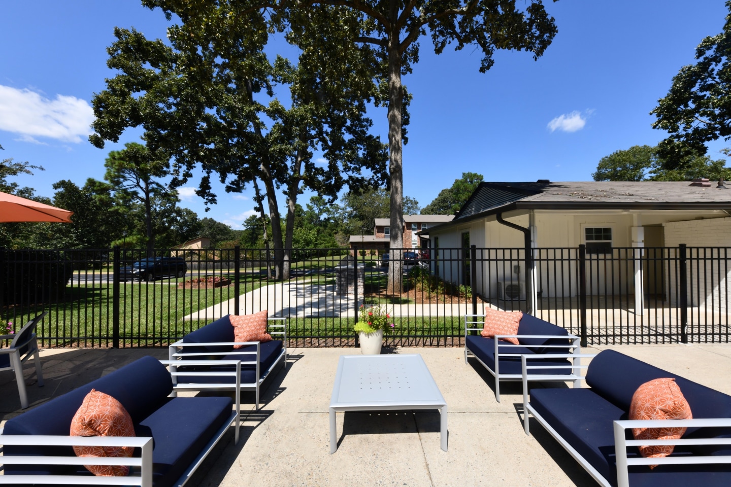 The Huntley Apartment Homes Image 20