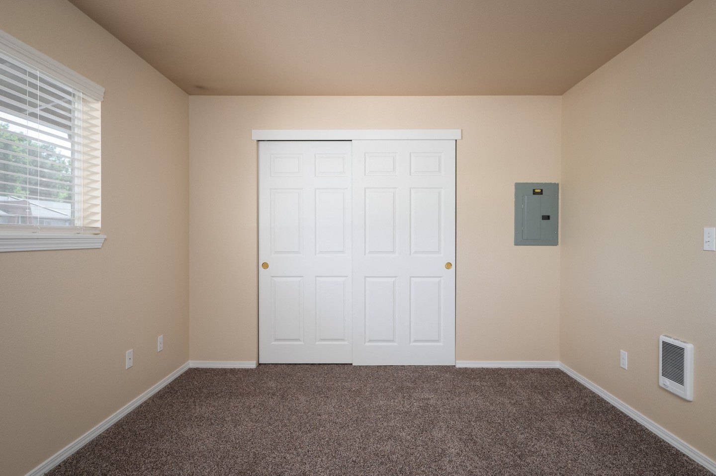 Country Oaks Apartments Image 2