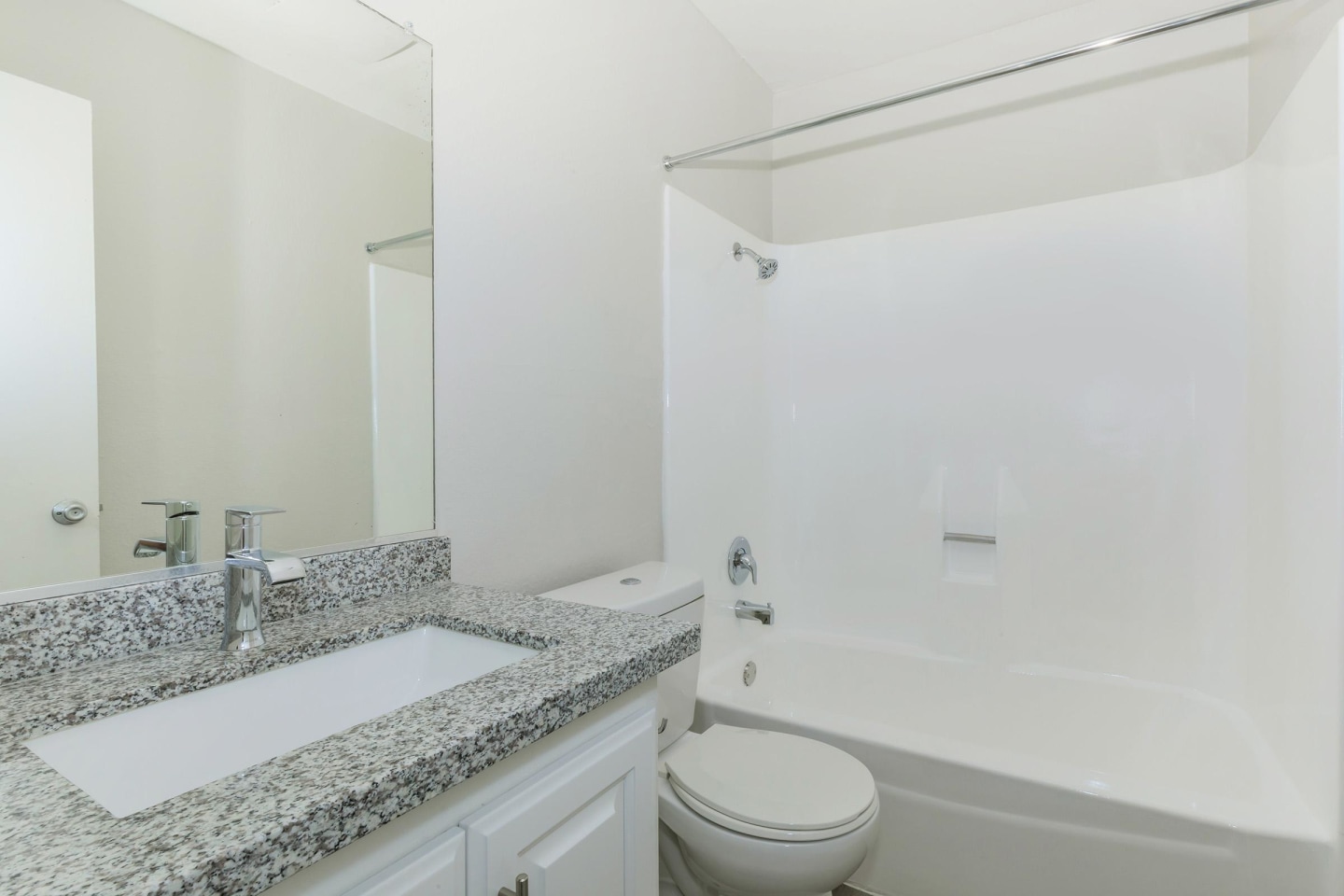 Tamarack Woods Apartment Homes Image 22