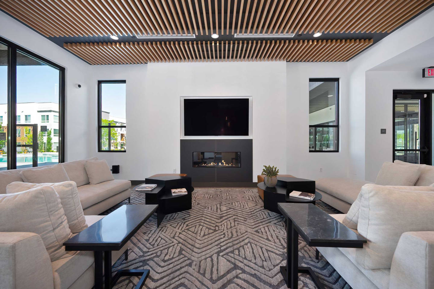 Halcyon Apartments Image 199