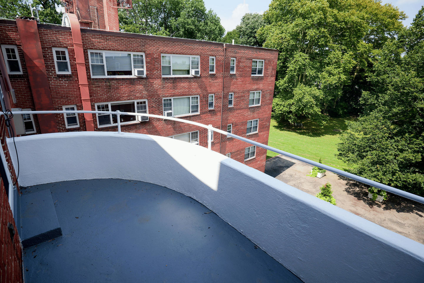 429 Apartments Image 19