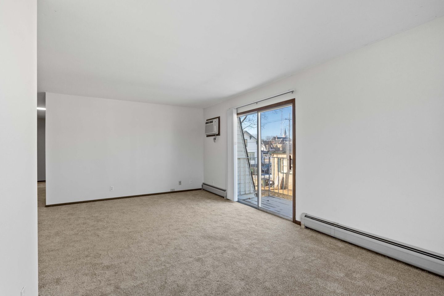 Sterling House Apartments Image 8