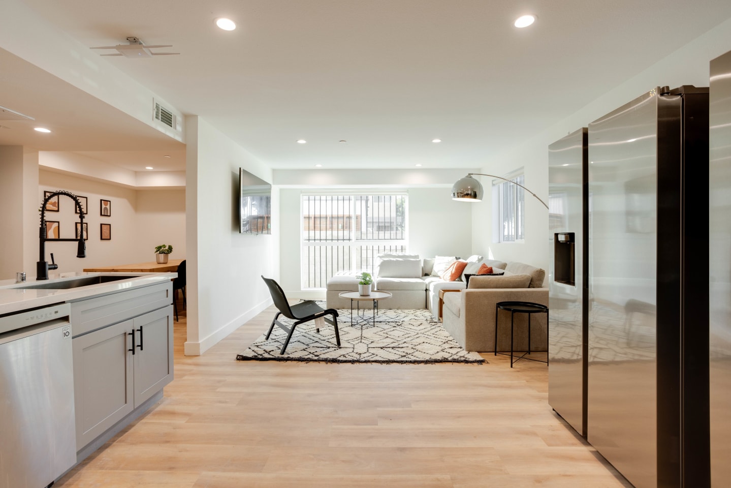 1224 W 37th Place - Co-Living Image 21