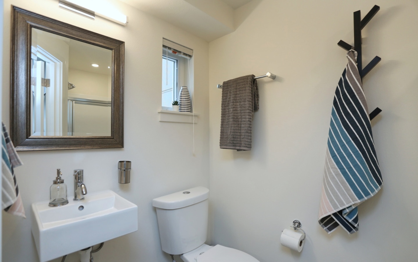 U20 Apartments Image 6