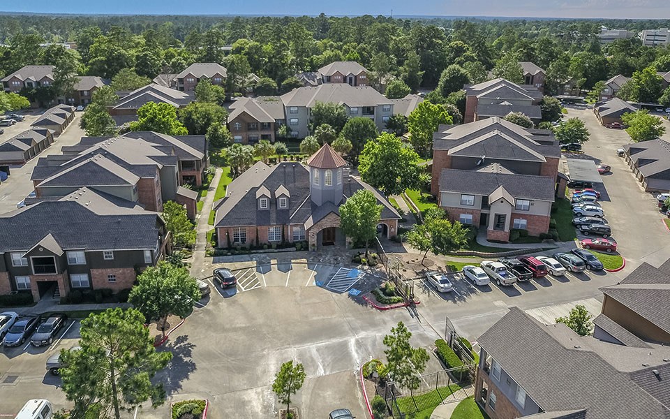 River Pointe Image 2