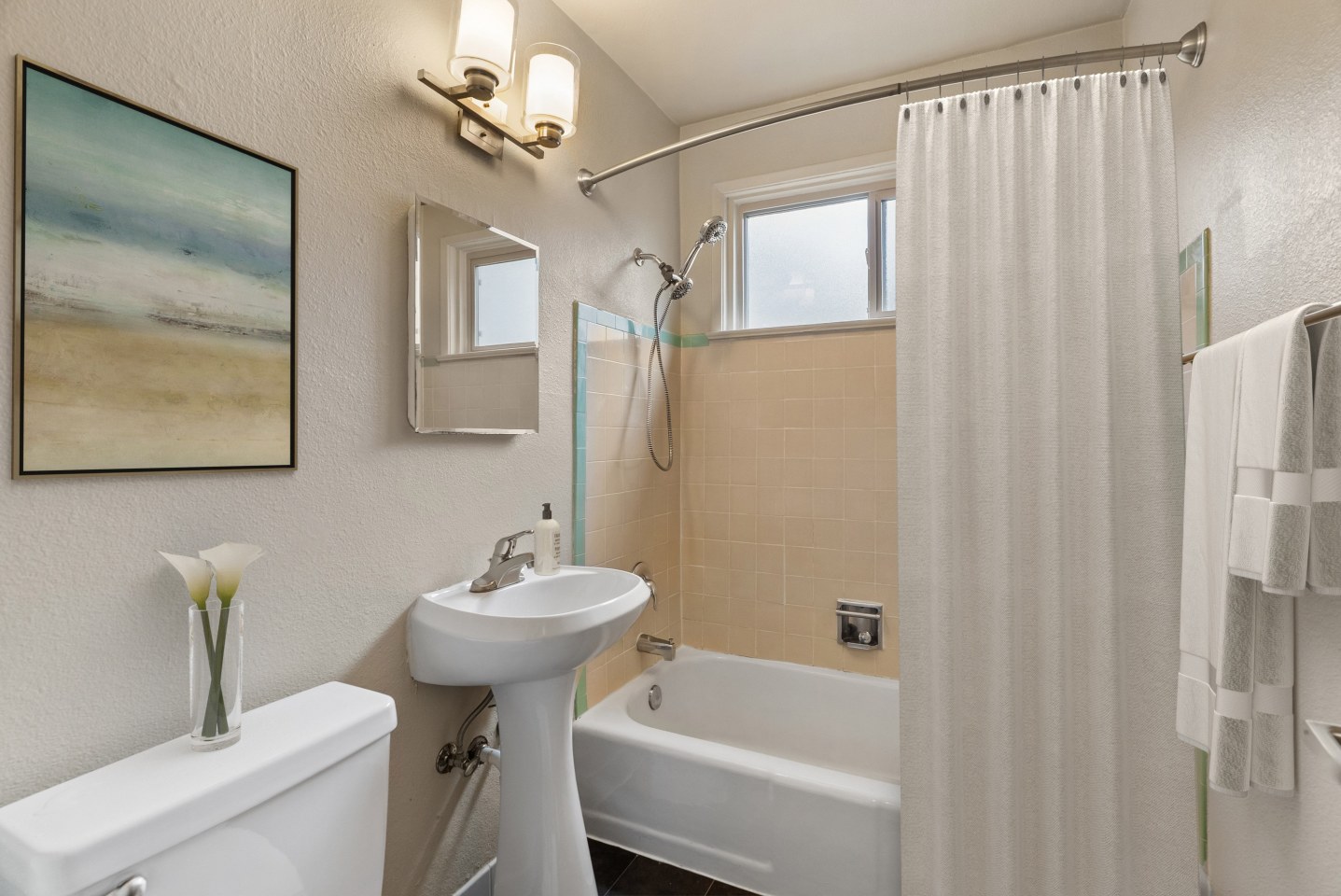Cadence Apartments Image 8