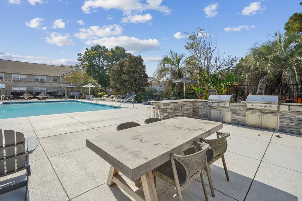 Cypress Pointe Apartment Homes Image 3