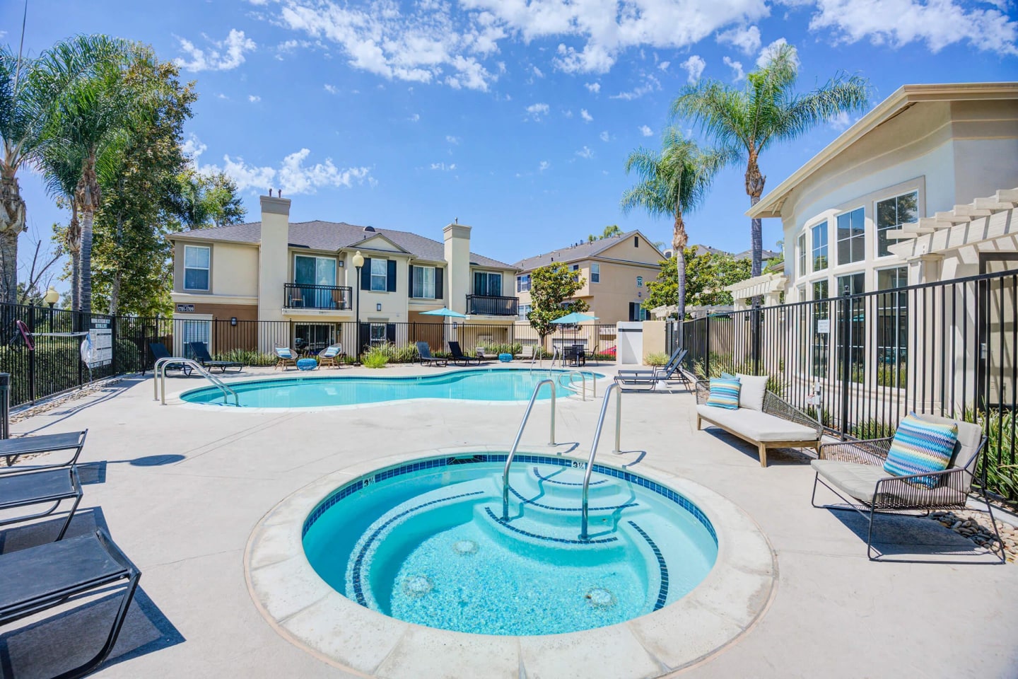 Bellecour Way Apartment Homes Image 4