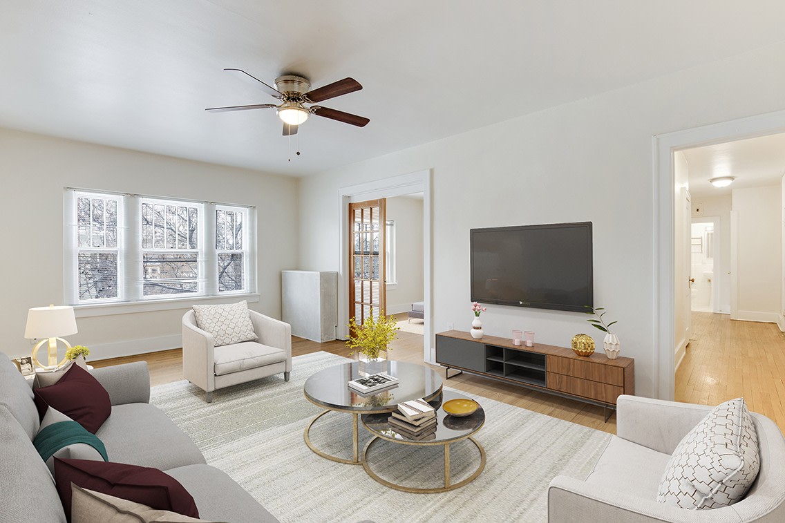 Corona Court Apartments Image 1