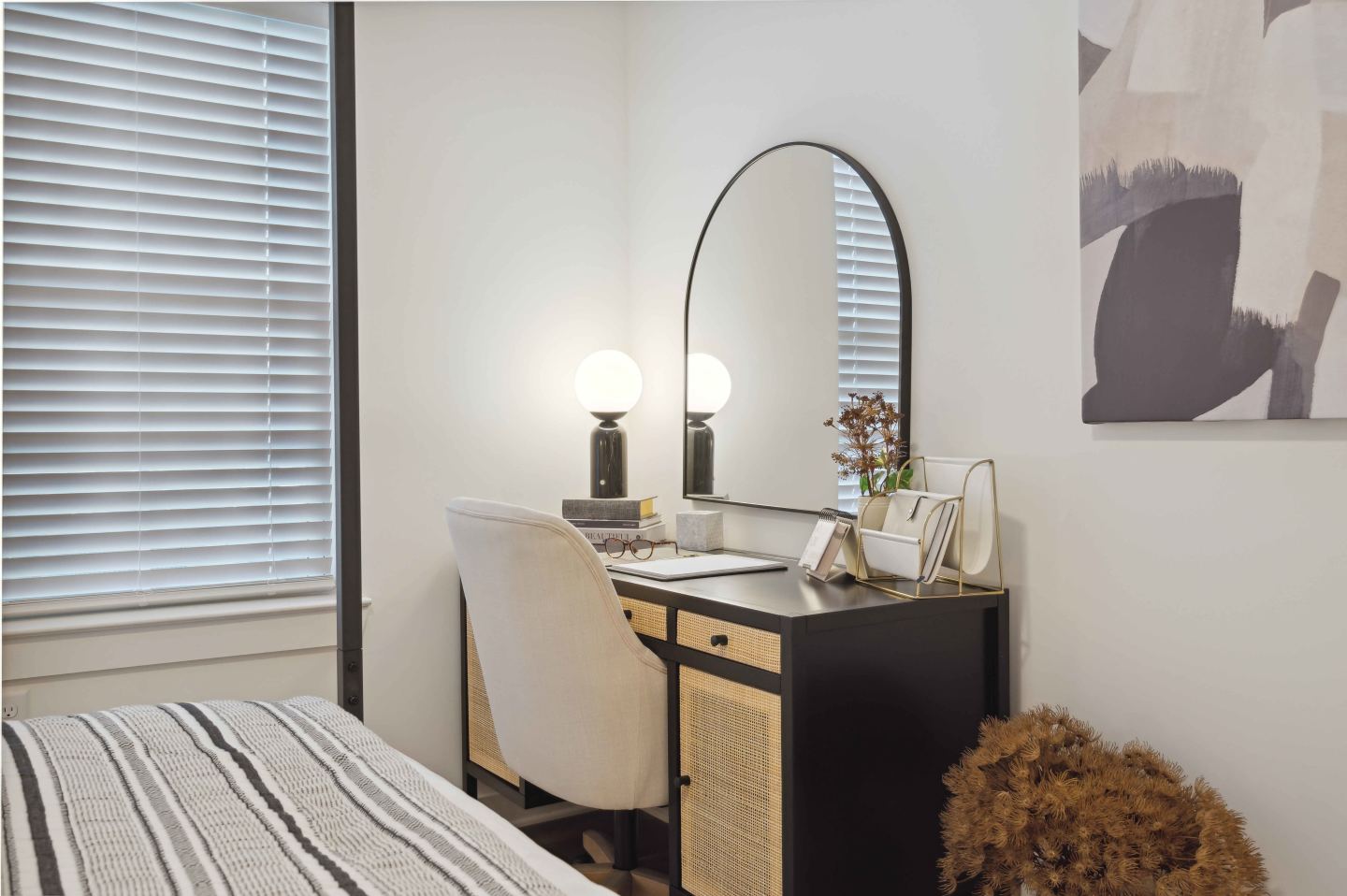 Farmhouse Luxury Apartments Image 42