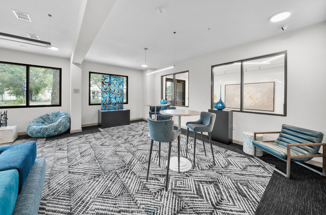 Gallery 3100 Image 6
