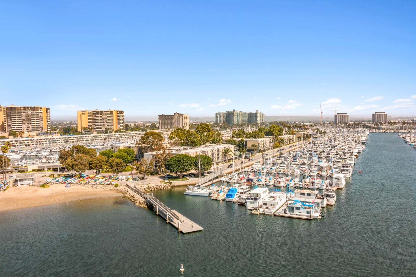 WAYFARER APARTMENTS + MARINA Image 25