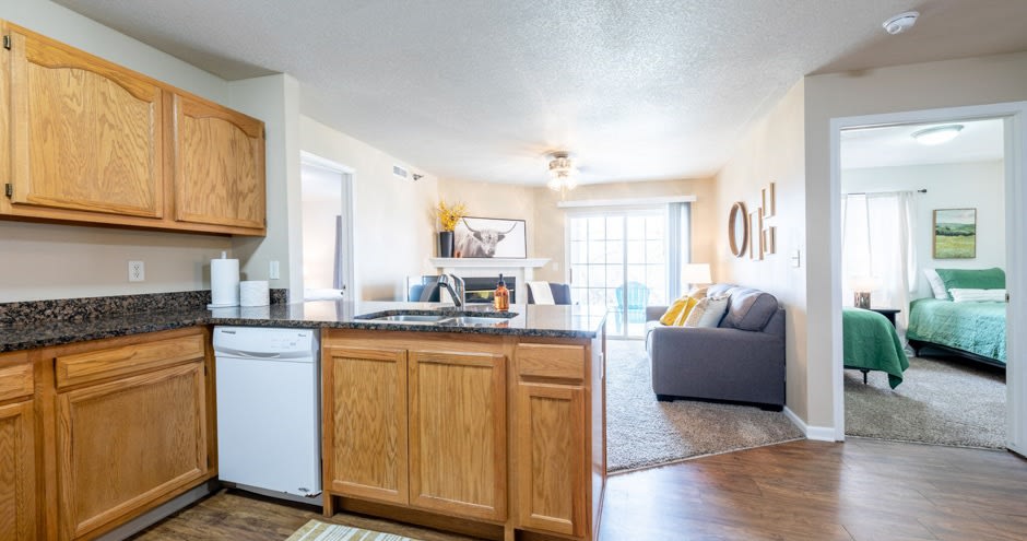 Polo Club Apartments Image 3