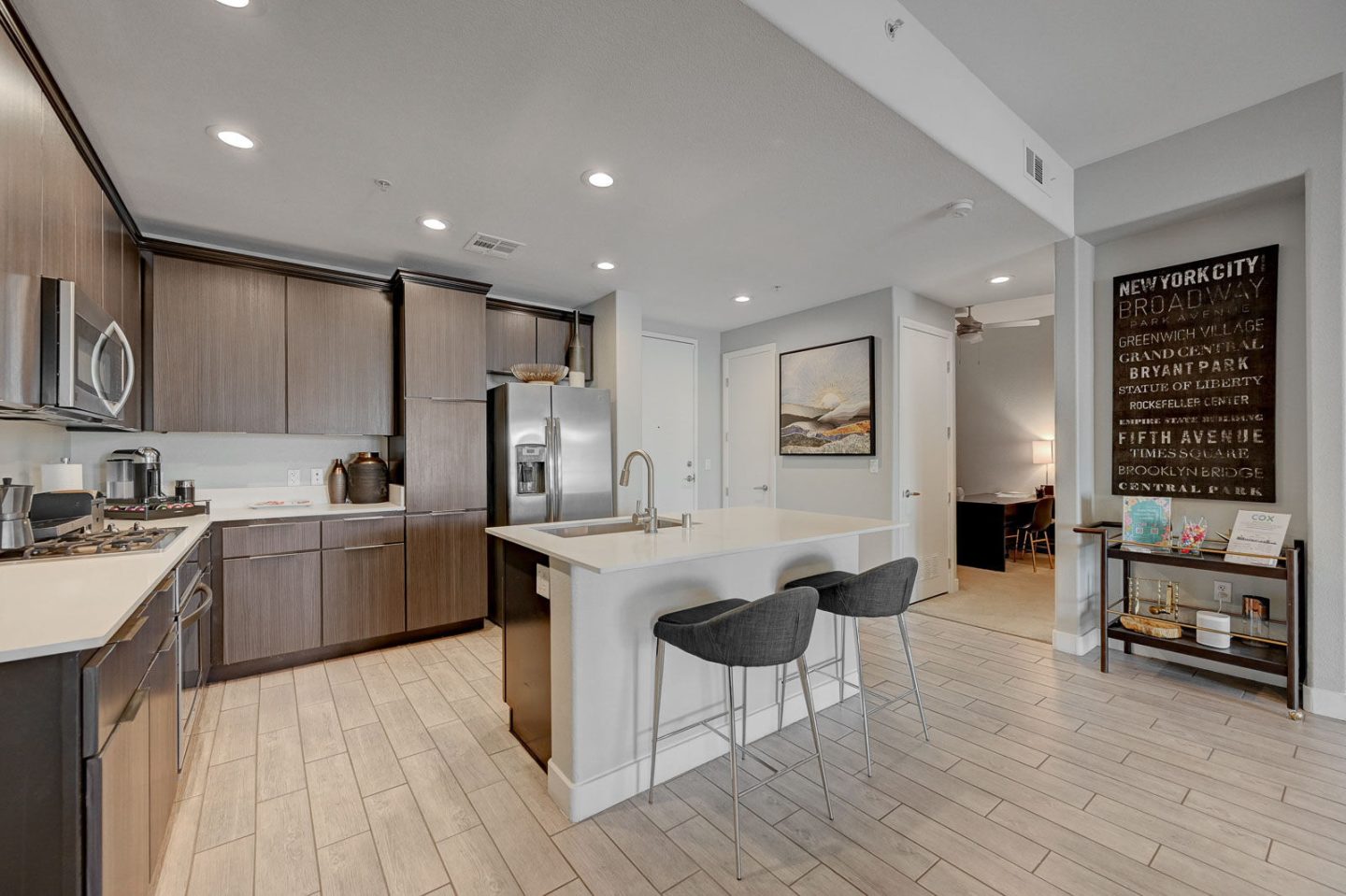 The Gramercy Residences Image 36