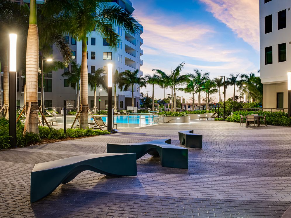 Avalon Doral Image 31