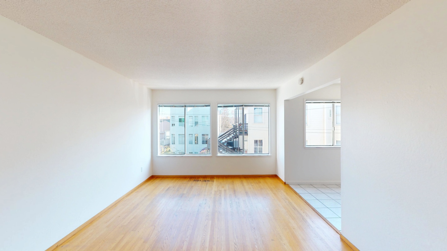 1085 South Van Ness Image 2