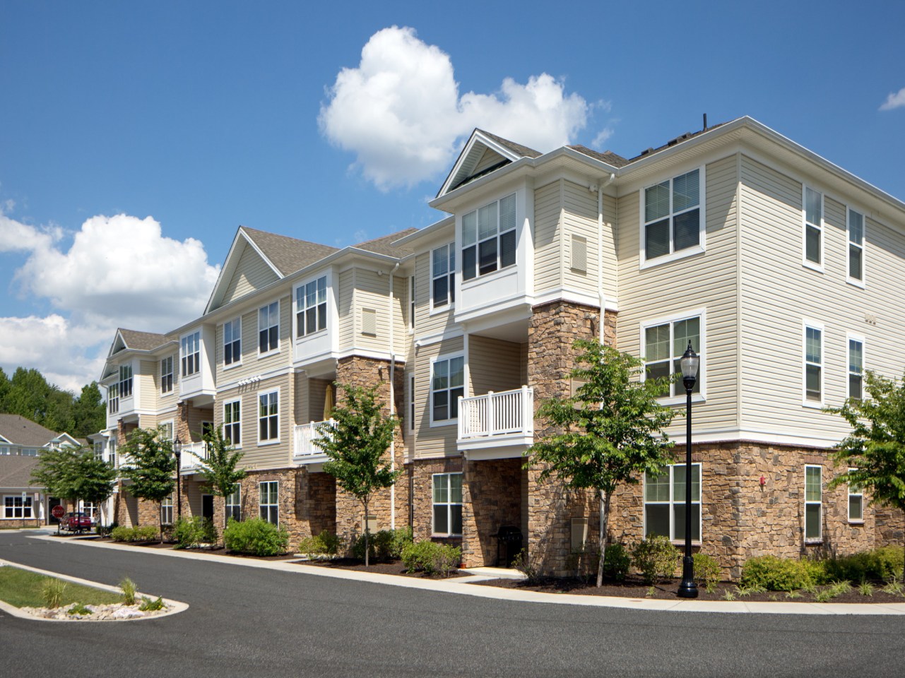 Riverside Apartments Image 4
