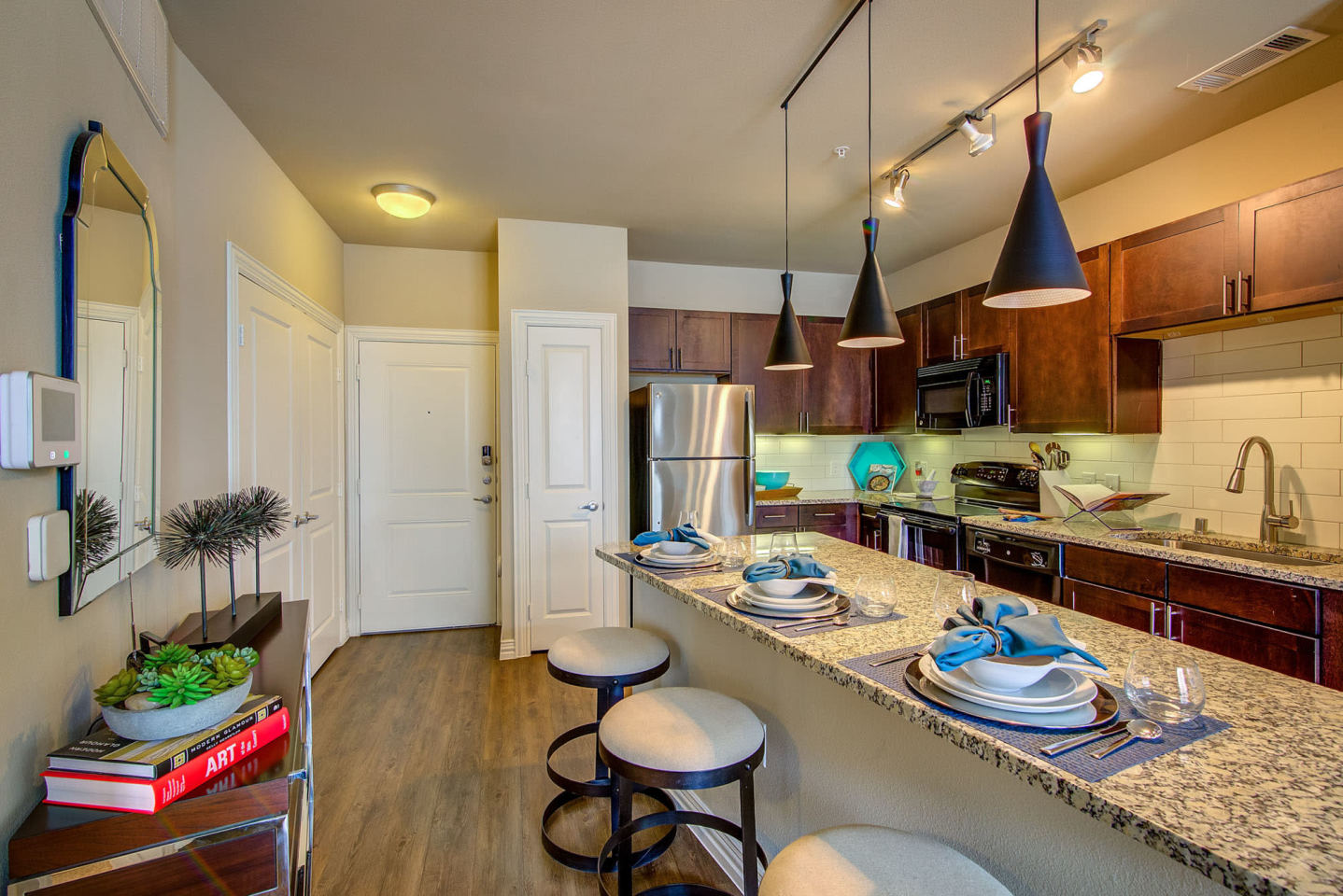 Keller Springs Crossing Apartments Image 35