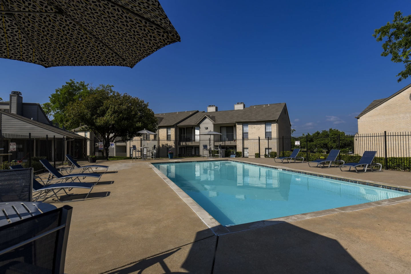 Country Place Image 11