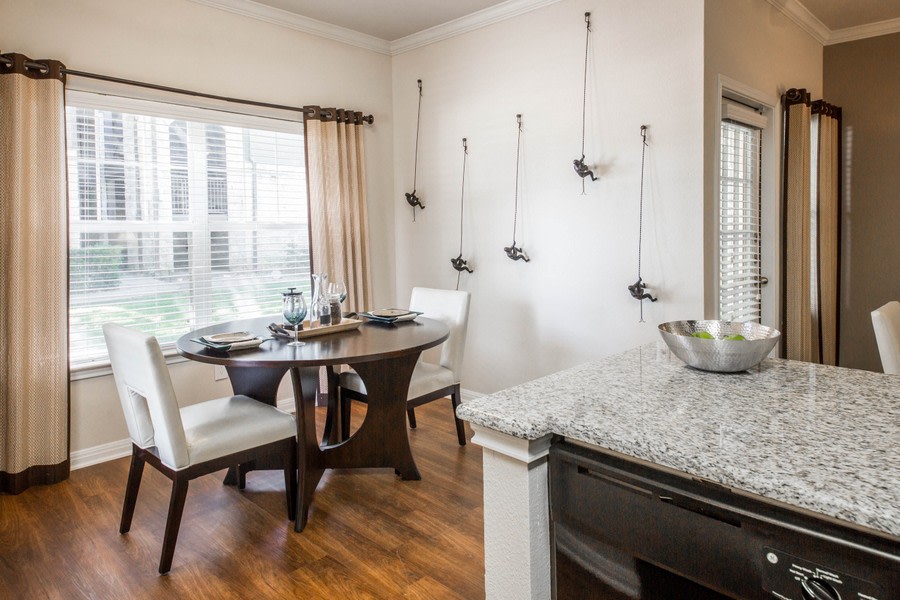 Abelia Flats Image 10