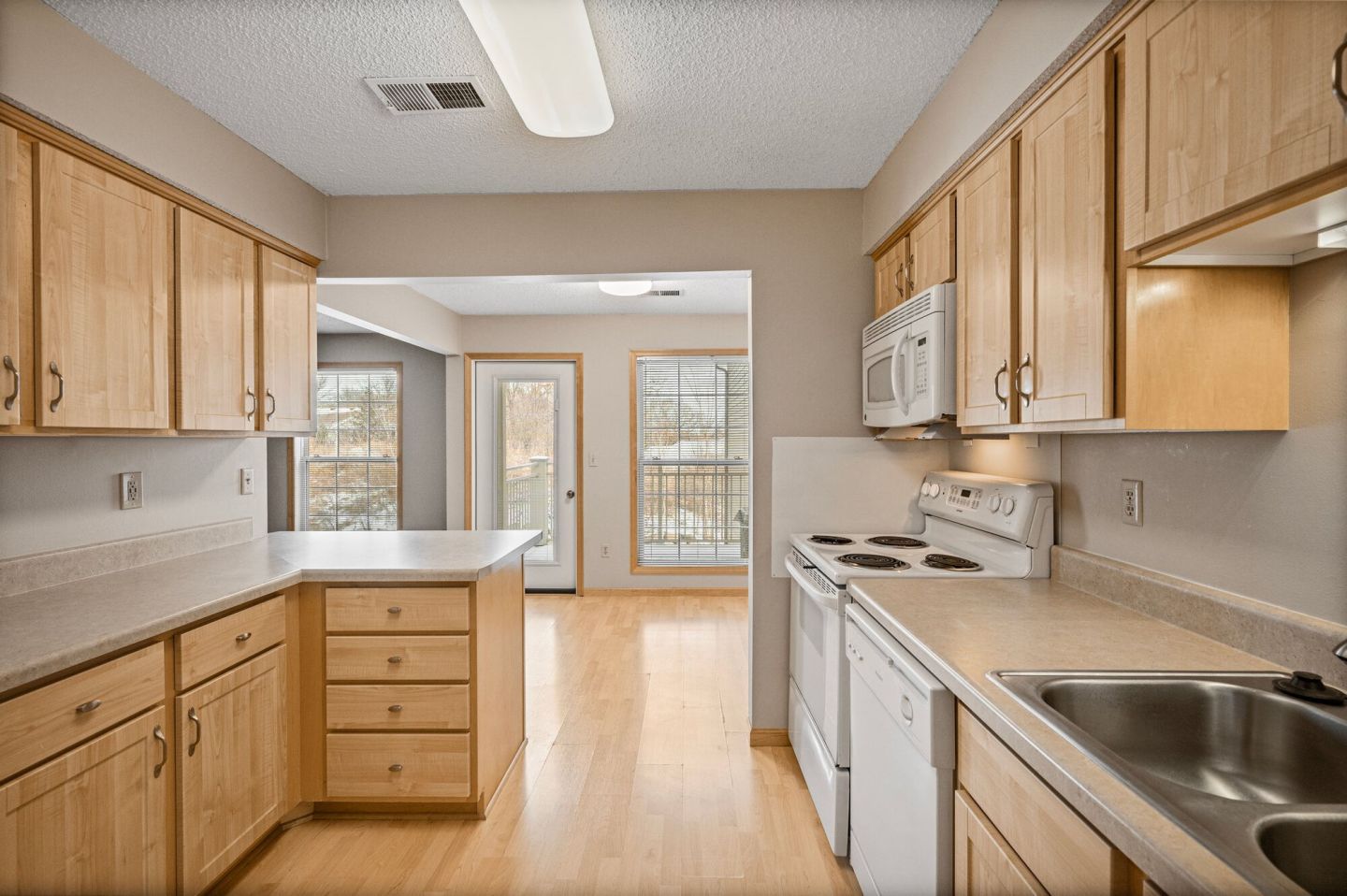 Parkwood Heights Image 7