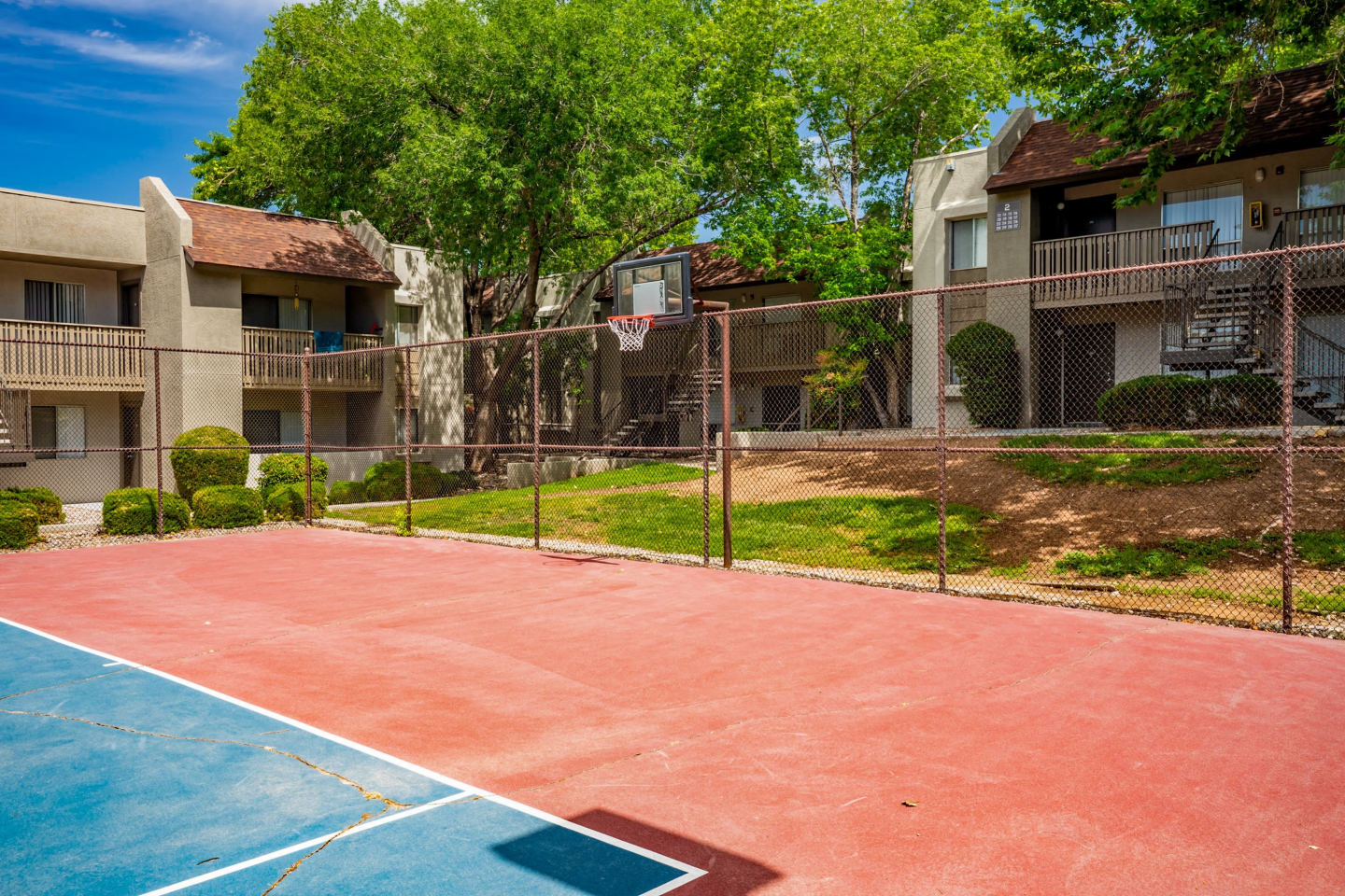 Eagle Point Apartments Image 30