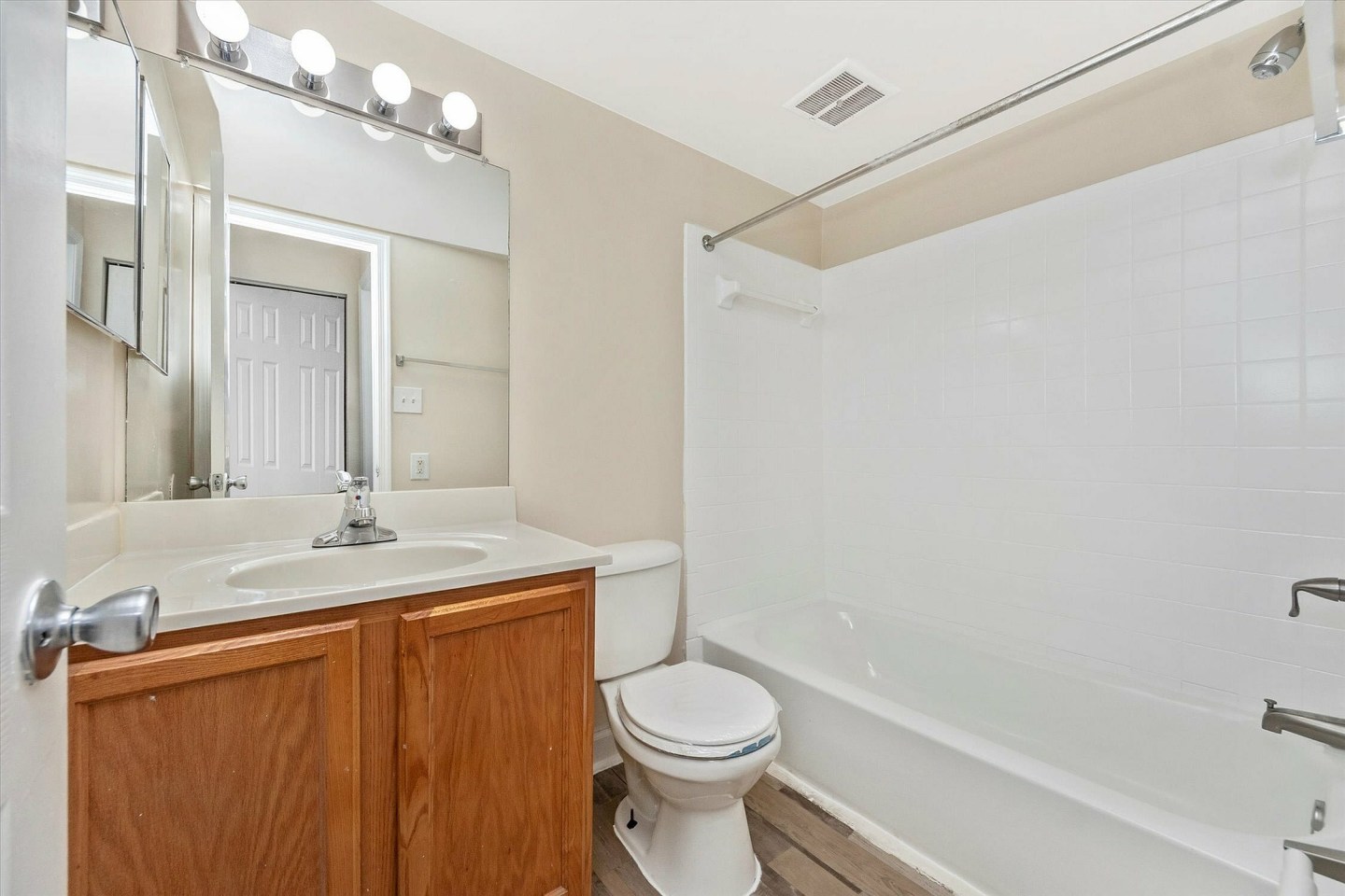 Arden Pointe Apartments Image 40