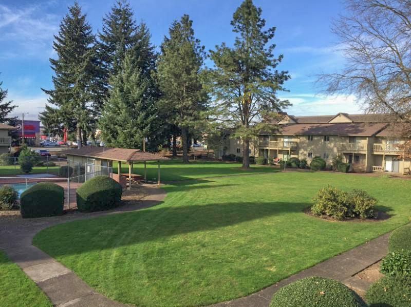 Gateway Village Image 24