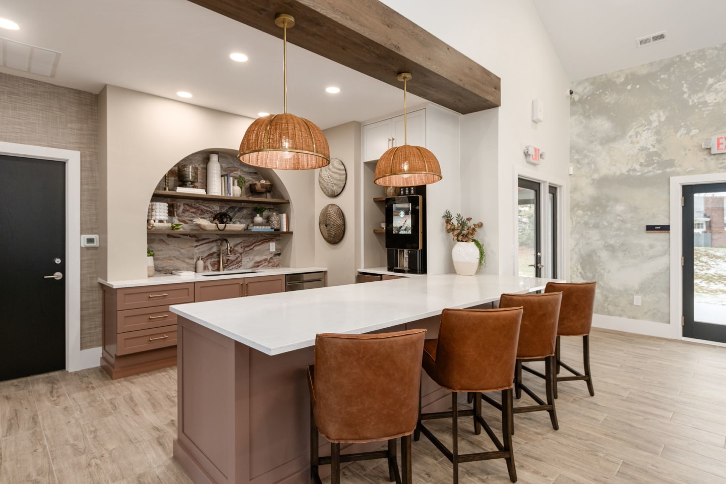 Summerview Apartments Image 16