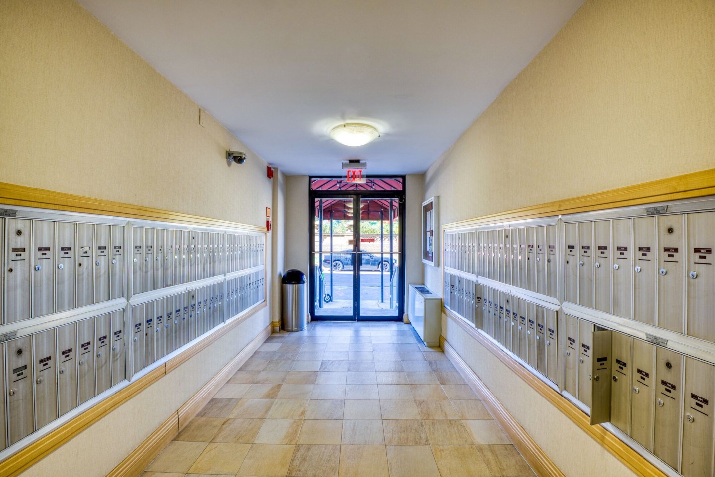 2112 New Hampshire Avenue Image 14