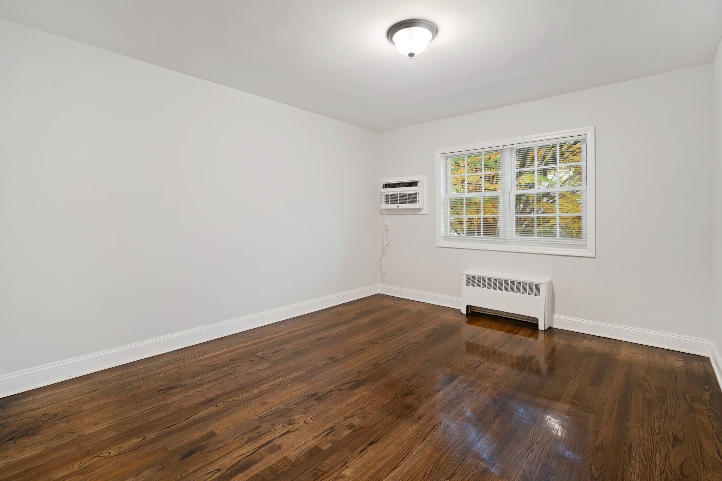 Molly Pitcher Village Apts Image 4