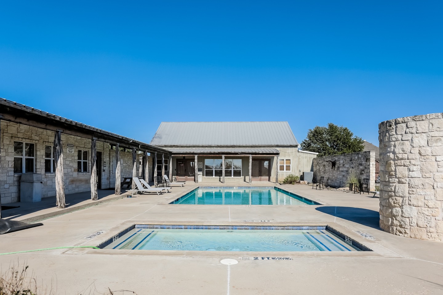 Chisholm Springs Image 2