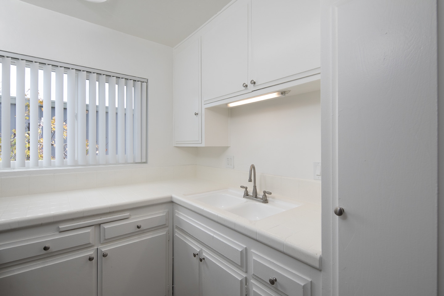 PR Talmadge Apartments Image 4