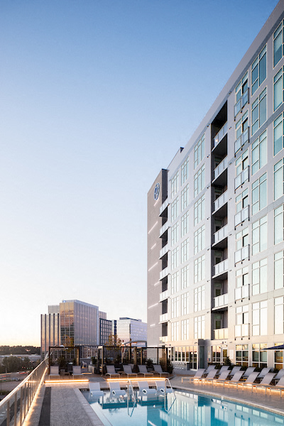 Park Central Image 17